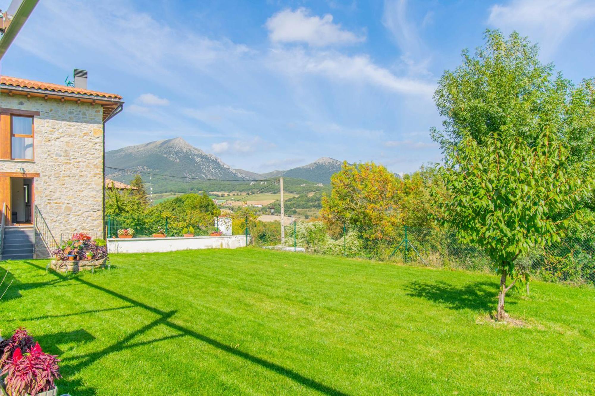 Ilzarbe Acogedora Casa Rural Con Jardin Y Barbacoa Proxima A Pamplona מראה חיצוני תמונה